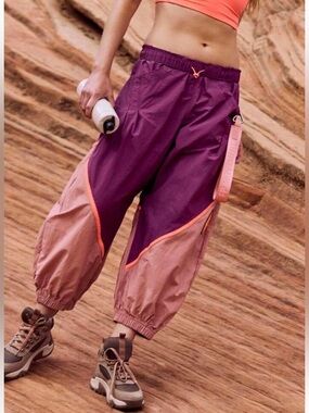 FP Movement Free Flow Track Pants in Mulberry Mauve Combo Size SM $98 Retail NWT